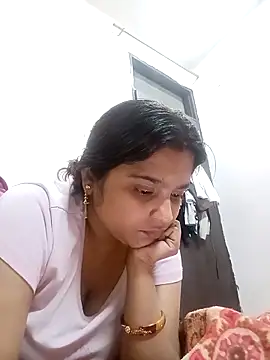 Snapshot of Trisha_71 chatting on November 23, 2025, 4:17 pm Trisha 71 online show from November 23, 2025, 4:17 pm