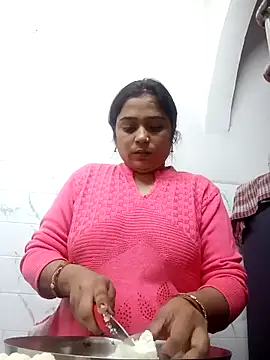 Trisha 71 online show from December 20, 2025, 3:04 pm