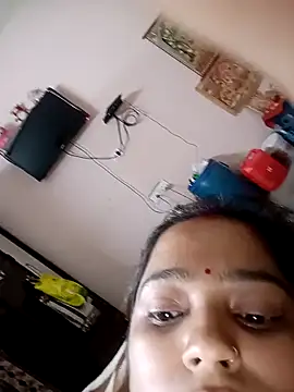 Trisha 71 online show from April 24, 2026, 8:38 am