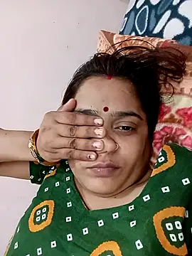 Snapshot of Trisha_71 chatting on November 11, 2025, 9:59 am Trisha 71 online show from November 11, 2025, 9:59 am