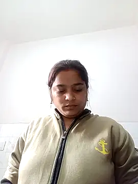 Snapshot of Trisha_71 chatting on November 29, 2025, 3:28 am Trisha 71 online show from November 29, 2025, 3:28 am