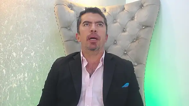 JuanKFit 45 online show from April 22, 2026, 1:29 pm