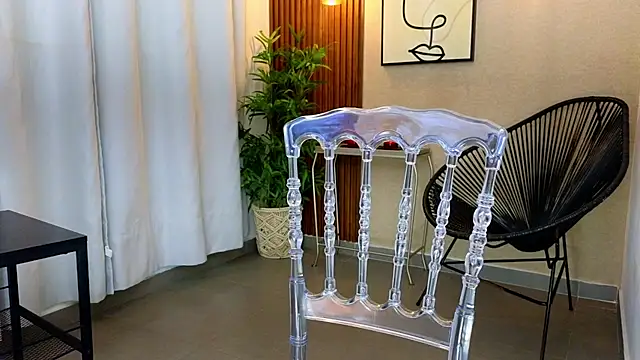 Lia Mar  online show from November 25, 2025, 6:08 pm