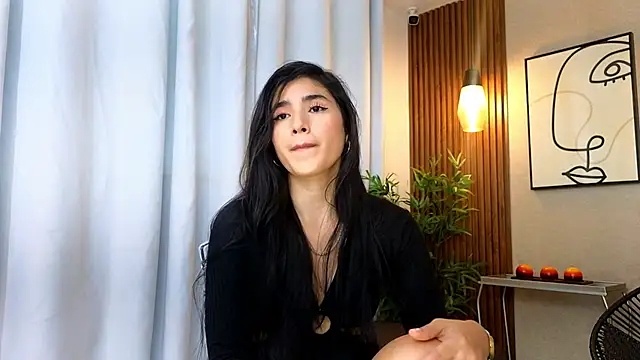 Lia Mar  online show from November 14, 2025, 6:11 pm