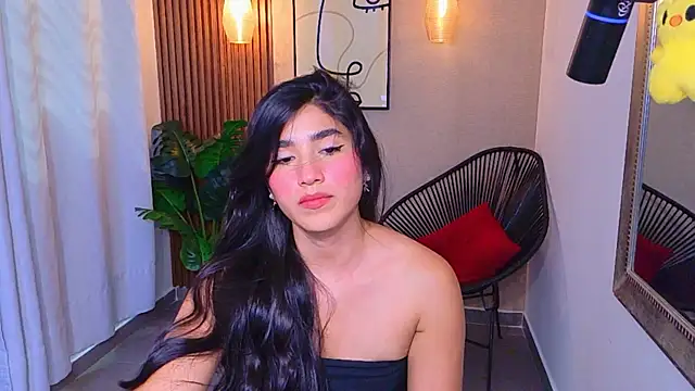 Lia Mar  online show from May 28, 2026, 6:14 pm