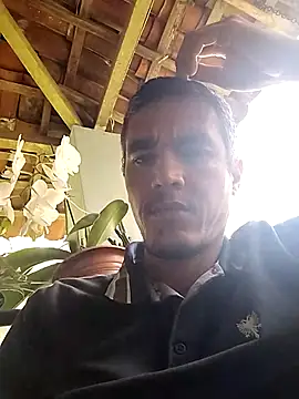 Snapshot of Boragozarvem chatting on September 15, 2025, 1:44 pm Boragozarvem online show from September 15, 2025, 1:44 pm