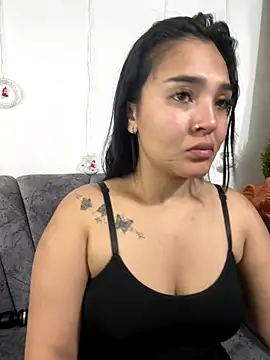 meli  brown online show from December 22, 2025, 2:33 am