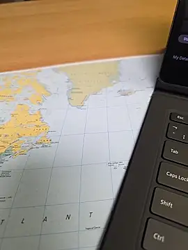 Snapshot of Oorse1966 chatting on October 23, 2025, 8:57 am Oorse1966 online show from October 23, 2025, 8:57 am