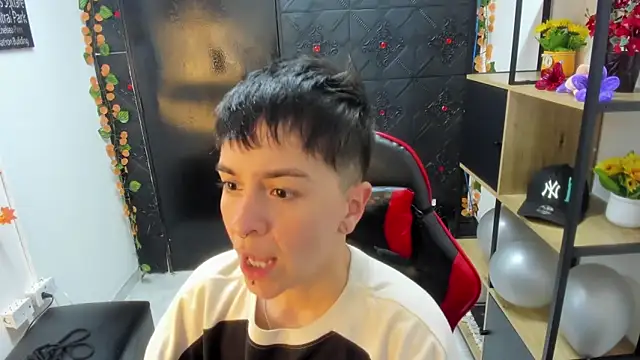  Hannah Hot online show from March 28, 2026, 2:45 am