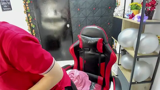  Hannah Hot online show from March 26, 2026, 2:32 am