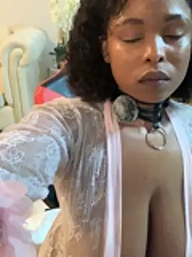 jayjayja19 online show from May 7, 2026, 3:59 pm