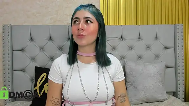 Skarlet 04 online show from November 8, 2025, 4:10 pm