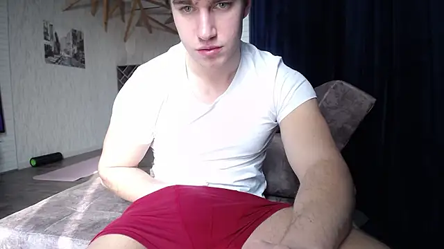 megamaxxxl online show from March 2, 2026, 10:44 am