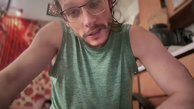 Snapshot of MasterDaddyCool chatting on January 11, 2026, 7:10 pm MasterDaddyCool online show from January 11, 2026, 7:10 pm