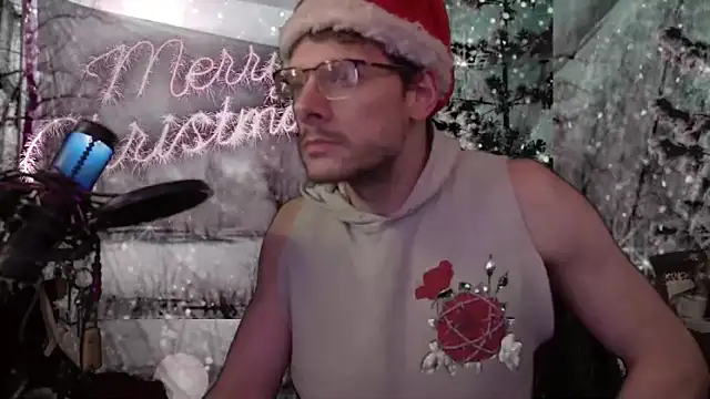 Snapshot of MasterDaddyCool chatting on December 21, 2025, 12:18 pm MasterDaddyCool online show from December 21, 2025, 12:18 pm