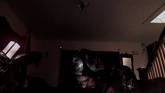 Snapshot of MasterDaddyCool chatting on February 1, 2026, 8:01 am MasterDaddyCool online show from February 1, 2026, 8:01 am