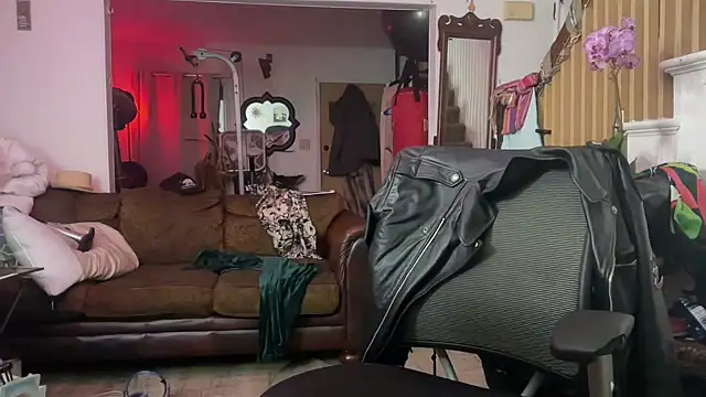 MasterDaddyCool online show from March 11, 2026, 7:02 am