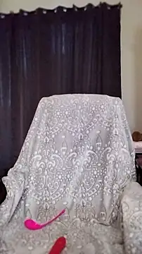 Snapshot of AnneNay chatting on July 14, 2026, 2:05 am AnneNay online show from July 14, 2026, 2:05 am