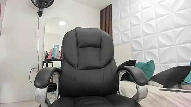 Snapshot of Ricky_Owens1 chatting on December 5, 2025, 9:23 pm Ricky Owens1 online show from December 5, 2025, 9:23 pm