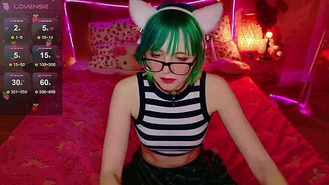 CoralineYoung online show from February 19, 2026, 12:35 pm