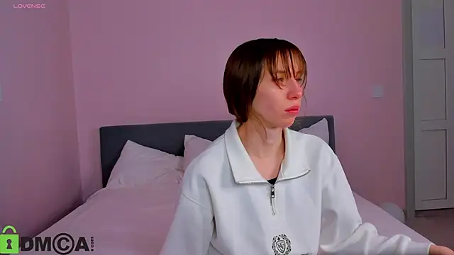 Snapshot of Lisbeth__Salander chatting on November 21, 2025, 2:43 am Lisbeth Salander online show from November 21, 2025, 2:43 am