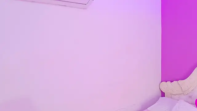 SamantaKane online show from March 28, 2026, 4:02 am