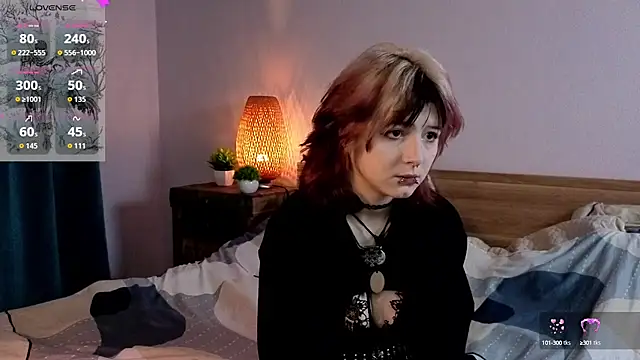 Snapshot of TaiteBeat chatting on October 8, 2025, 5:46 pm TaiteBeat online show from October 8, 2025, 5:46 pm