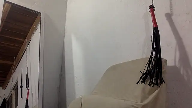 Snapshot of indomitaFox chatting on February 3, 2026, 3:26 am indomitaFox online show from February 3, 2026, 3:26 am