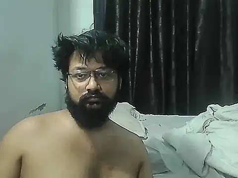 Snapshot of Dollseye chatting on April 19, 2026, 3:35 pm Dollseye online show from April 19, 2026, 3:35 pm