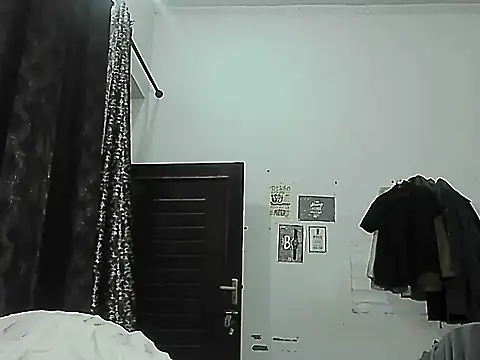 Dollseye online show from March 15, 2026, 5:42 pm