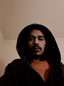 Snapshot of MeTazty294 chatting on January 18, 2026, 2:04 am MeTazty294 online show from January 18, 2026, 2:04 am