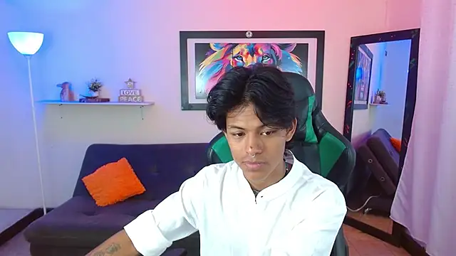 Snapshot of dreyk20 chatting on December 5, 2025, 2:04 pm dreyk20 online show from December 5, 2025, 2:04 pm