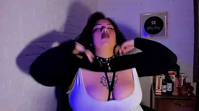 Snapshot of Arthemisa_tay69 chatting on November 5, 2025, 5:21 am Arthemisa tay69 online show from November 5, 2025, 5:21 am