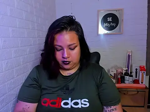 Snapshot of Arthemisa_tay69 chatting on November 9, 2025, 3:32 am Arthemisa tay69 online show from November 9, 2025, 3:32 am