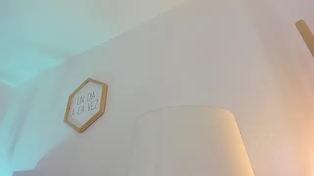 Snapshot of Hadid_Jimenez_ chatting on November 25, 2025, 9:26 pm Hadid Jimenez online show from November 25, 2025, 9:26 pm