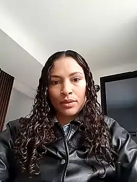 Snapshot of SofiaDelicia chatting on October 24, 2025, 2:05 pm SofiaDelicia online show from October 24, 2025, 2:05 pm