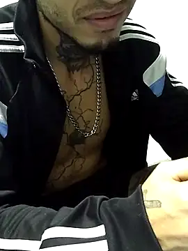 Tattoboy19cm online show from February 9, 2026, 12:08 am