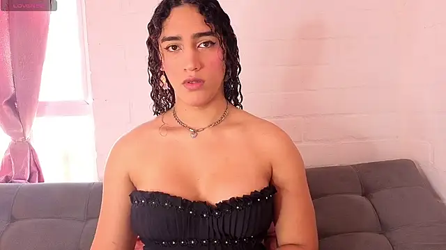 lunagudis online show from December 3, 2025, 2:16 pm