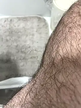 Snapshot of Heros2000 chatting on November 7, 2025, 3:22 am Heros2000 online show from November 7, 2025, 3:22 am