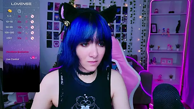 Ketrin Jones online show from July 29, 2026, 5:28 am