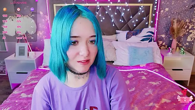 Ketrin Jones online show from April 17, 2026, 3:04 pm