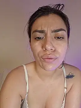 Snapshot of AmaiaSalvatore chatting on November 23, 2025, 9:03 pm AmaiaSalvatore online show from November 23, 2025, 9:03 pm