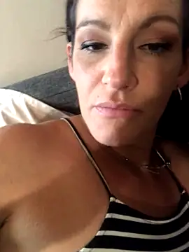 silverbay-456 online show from October 6, 2025, 10:54 pm