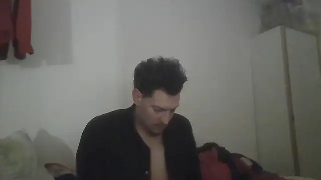 Snapshot of ARTANIS20 chatting on January 14, 2026, 11:41 pm ARTANIS20 online show from January 14, 2026, 11:41 pm