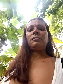 dyjaA online show from February 8, 2026, 6:27 pm