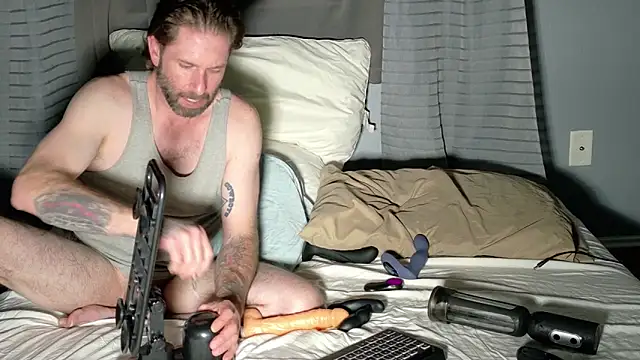 Snapshot of danoo84 chatting on February 17, 2026, 4:21 am danoo84 online show from February 17, 2026, 4:21 am