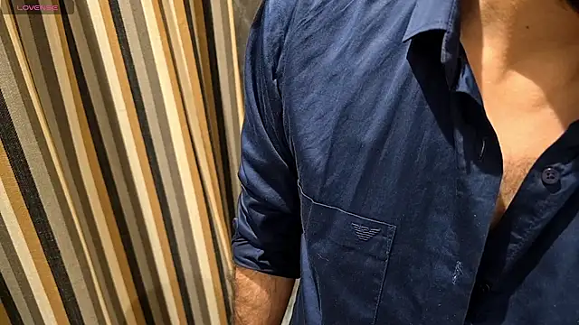 mlove902 online show from March 12, 2026, 6:34 pm