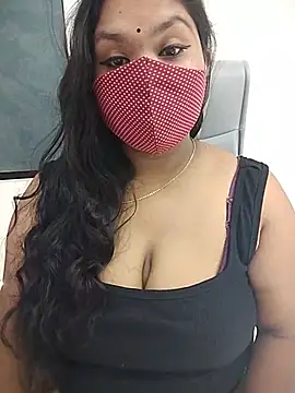 Snapshot of Cutee_Amrita chatting on July 7, 2026, 7:17 pm Cutee Amrita online show from July 7, 2026, 7:17 pm
