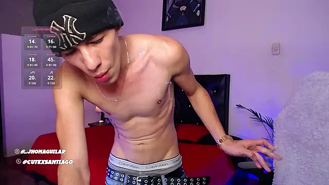 Snapshot of santiago_cutex chatting on January 9, 2026, 12:45 pm santiago cutex online show from January 9, 2026, 12:45 pm