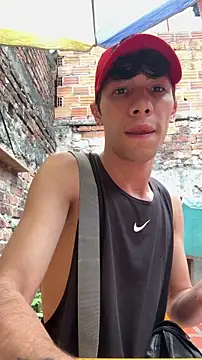 Snapshot of santiago_cutex chatting on November 11, 2025, 12:44 pm santiago cutex online show from November 11, 2025, 12:44 pm